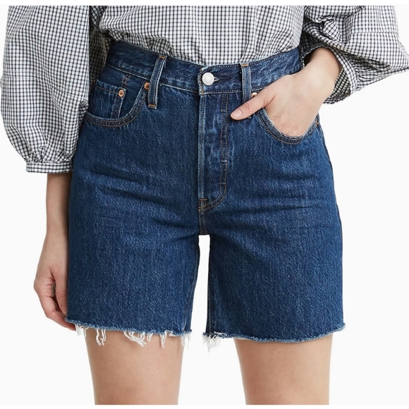 NEW Levi's 501 High Waist Mid Thigh Cut Off Shorts - Picture 4 of 8